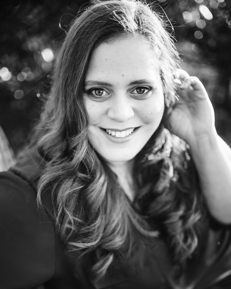 Jacqui Bellan Headshot