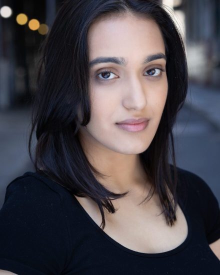 1-Nava-Headshot-Nava-Saylany-880x1100