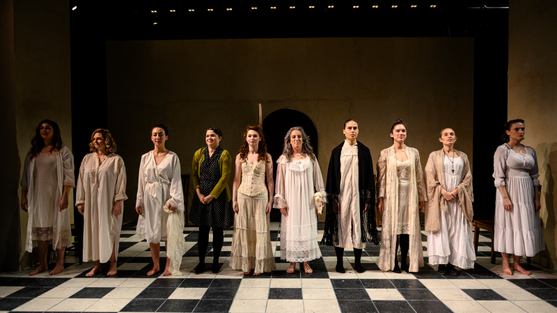 BernardaAlba_BlueBirdTheaterCoHero-1600x900