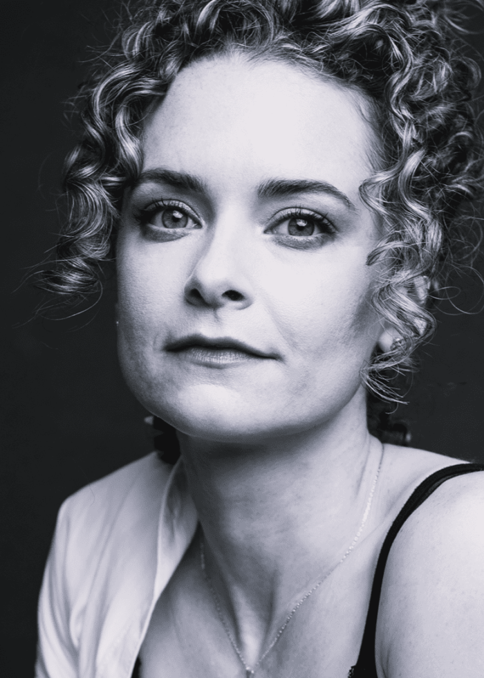 Cathryn-Wake-1-e1738689938938-880x1100