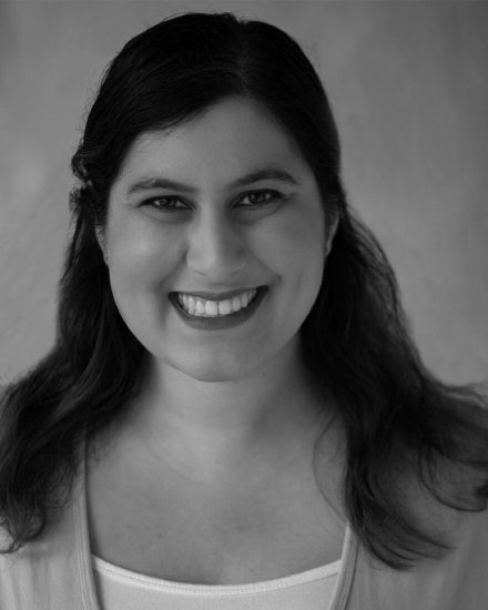 Corinne-Menzies_BW_Web-880x1100