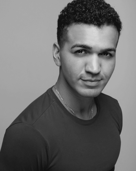 Jonathan_Cruz-1-880x1100