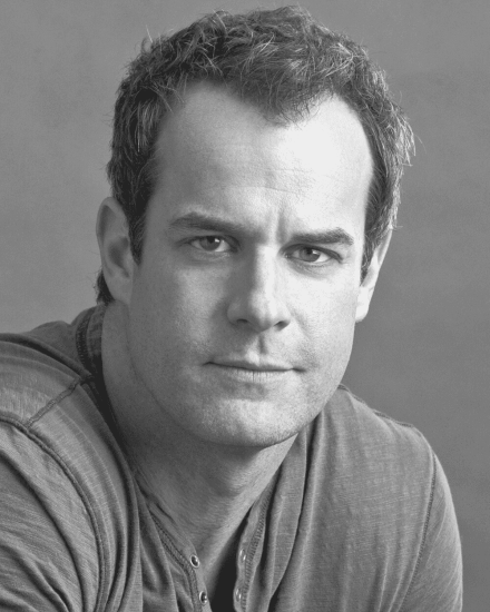 Josh-Stamberg-880×1100 Josh-Stamberg-880x1100