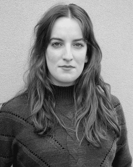 JosieMura_BW-880x1100