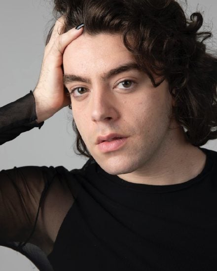 L-Gavin Lesnevich_HEAD SHOT - Gavin Lesnevich