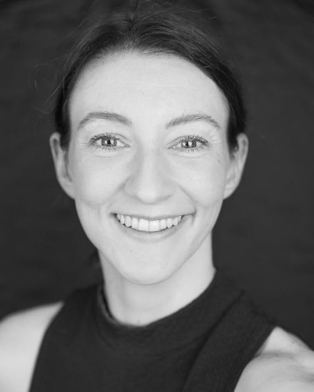 Laura-Turner-GVC-Web-880x1100