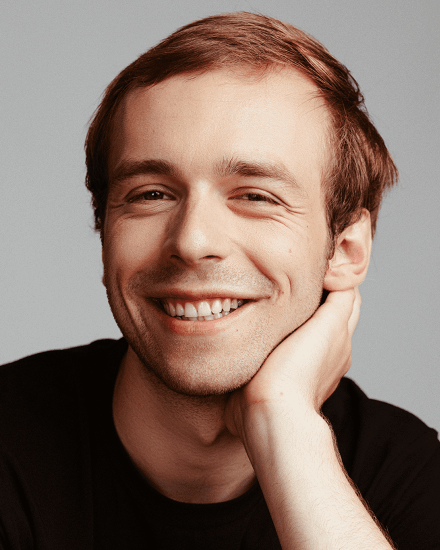 Lauri-Forss-880x1100-1