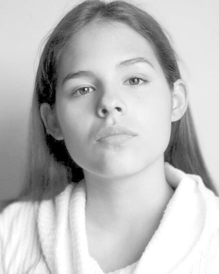 MariaCamilaOsorio-880x1100