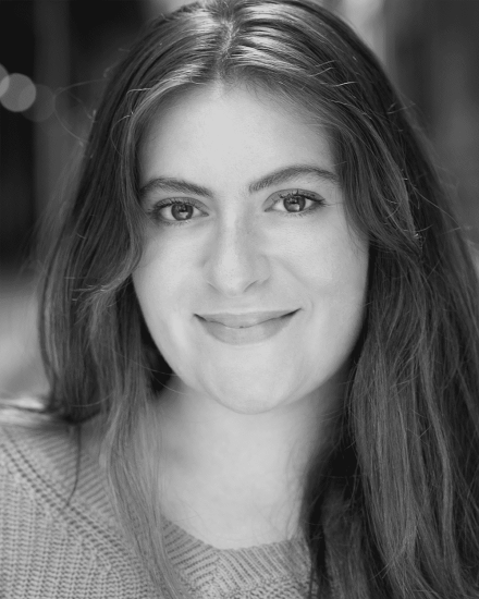 Olivia-Rubin_BW_1000x1250-880x1100