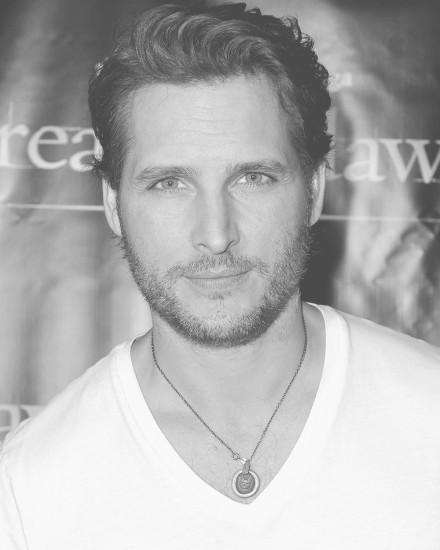 PeterFacinelli-880×1100 PeterFacinelli-880x1100