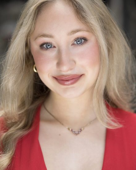 S23_NYU_L-MirandaKelly_Headshot-Miranda-Kelly-880x1100