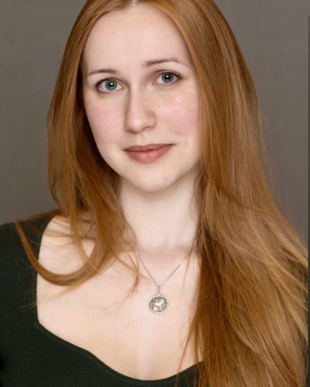 S24_HEADSHOT_Seim_Sara-880x1100