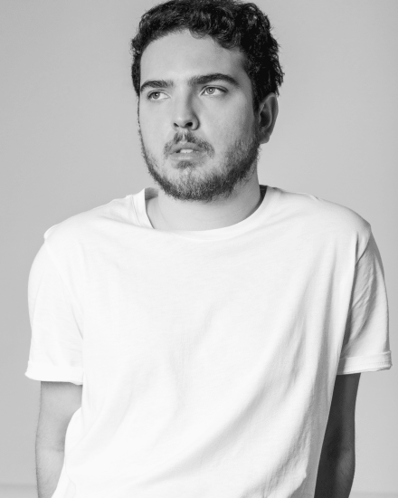 Siqueira_Yuri-880x1100