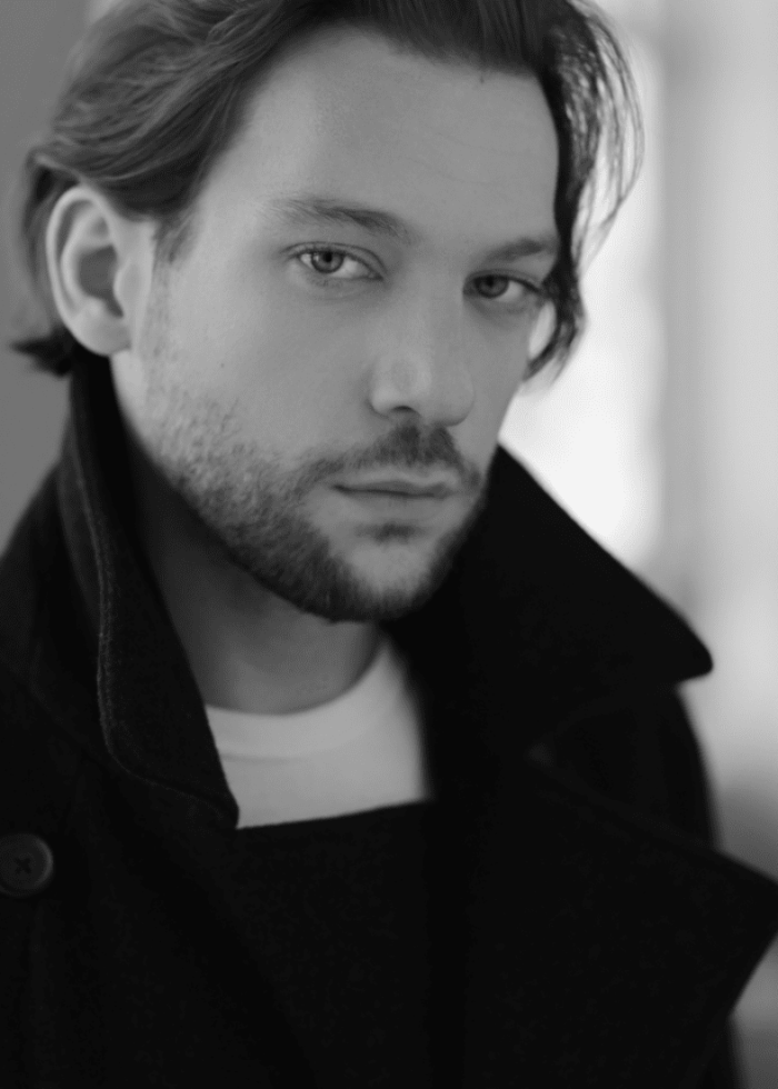 Tom_Lombardo-1-880x1100