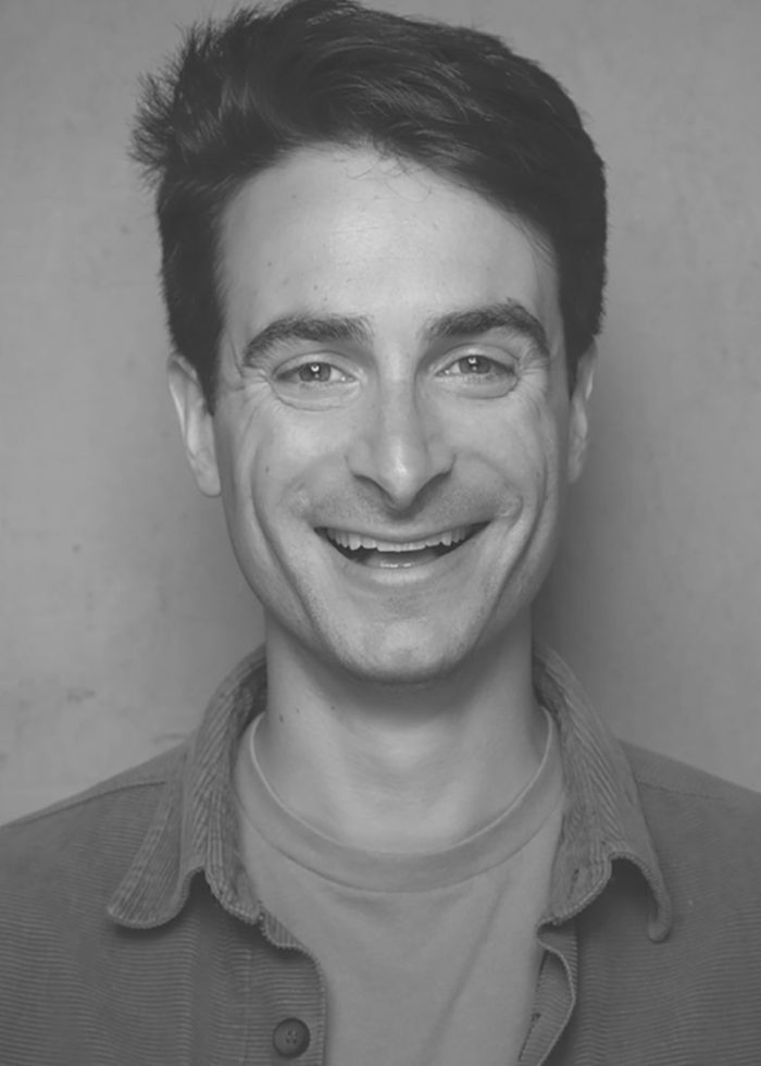 Willy-Appelman_headshotforweb-880x1100