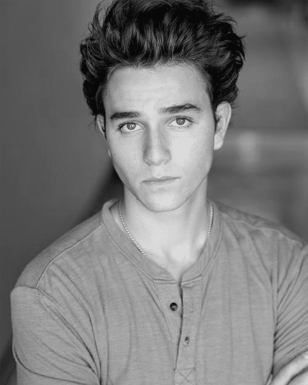 cameron-gellman-880×1100 cameron-gellman-880x1100